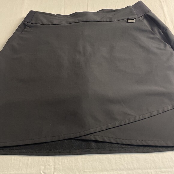 Pants - greg norman golf skort small Black
